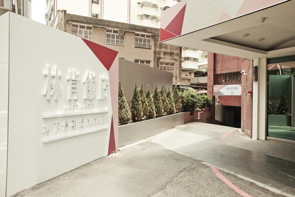 Lincoln Hotel Tainan Extérieur photo
