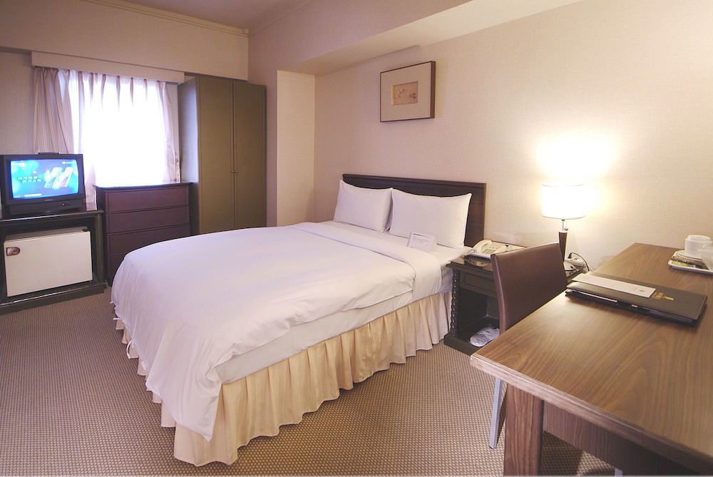 Lincoln Hotel Tainan Extérieur photo