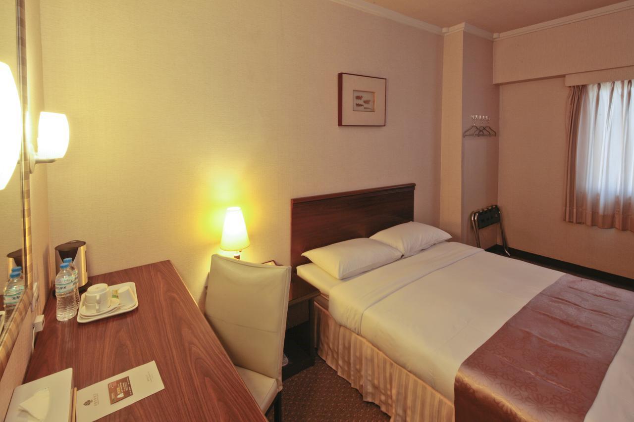 Lincoln Hotel Tainan Extérieur photo