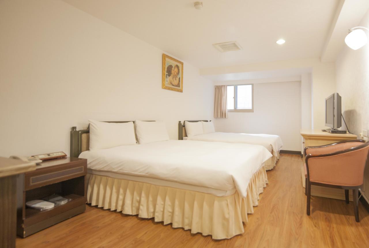 Lincoln Hotel Tainan Extérieur photo