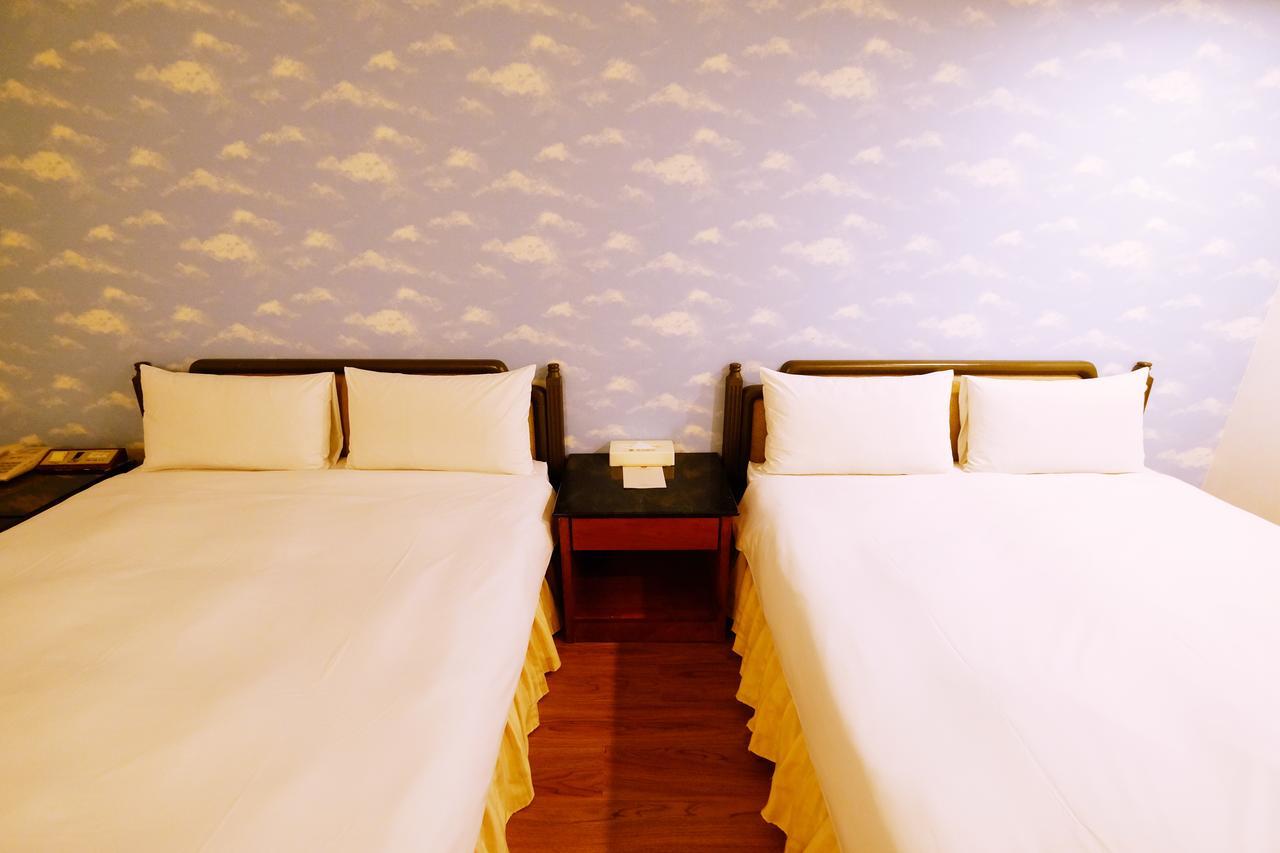 Lincoln Hotel Tainan Extérieur photo